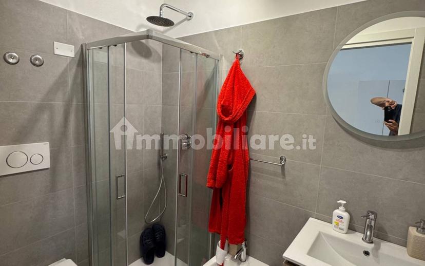 Monolocale via Alessandro Manzoni 2, Peschici — foto 15 di 17