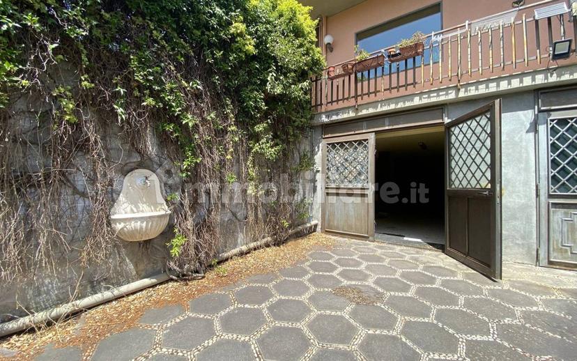 Appartamento via Etnea 415, Centro, Mascalucia — foto 11 di 42