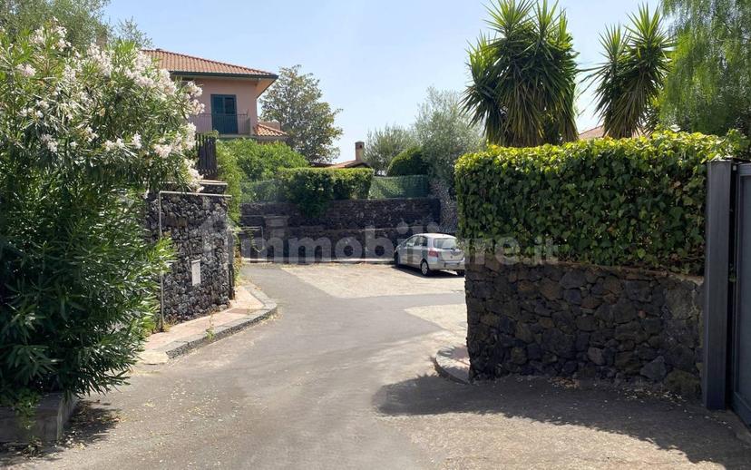 Appartamento via Etnea 415, Centro, Mascalucia — foto 8 di 42