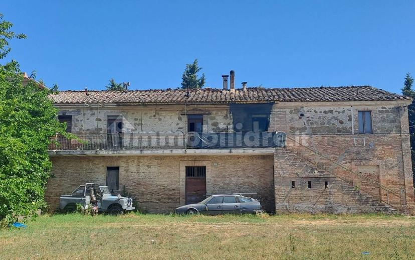 Casale Strada Palazzo San Filippo, San Martino in Campo - Santa Maria Rossa, Perugia — foto 5 di 7