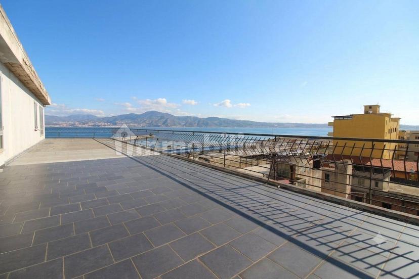 Attico via Giuseppe Garibaldi 89, Centro, Villa San Giovanni — foto 10 di 20