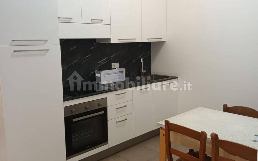 Bilocale via Giosuè Carducci, Centro, Merano — foto 2 di 7