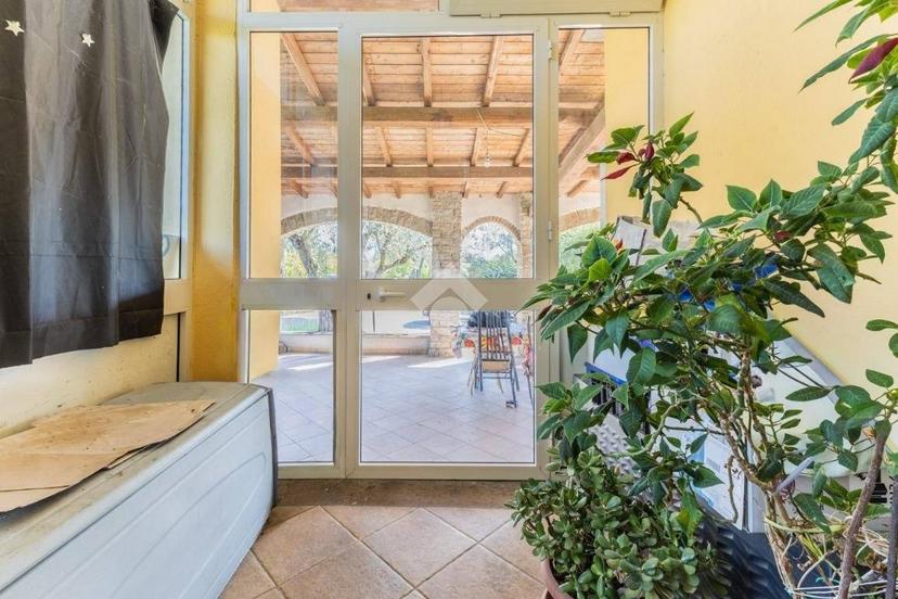 Villa unifamiliare Strada Statale 1bis via Aurelia 78, Vetralla