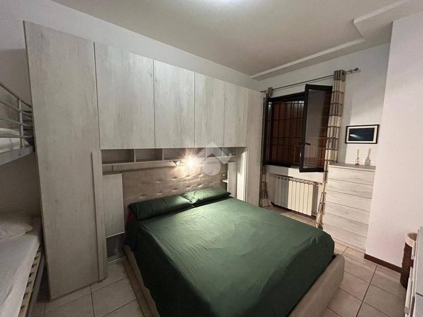 Bilocale via PADRE A. M. di Francia 23, Rivoltella, Desenzano del Garda — foto 2 di 6