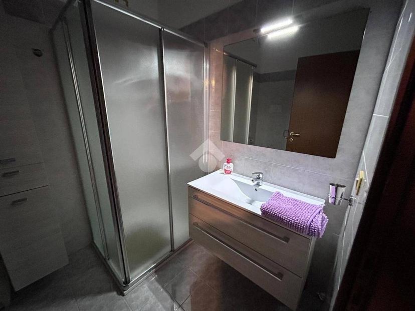 Bilocale via PADRE A. M. di Francia 23, Rivoltella, Desenzano del Garda — foto 3 di 6