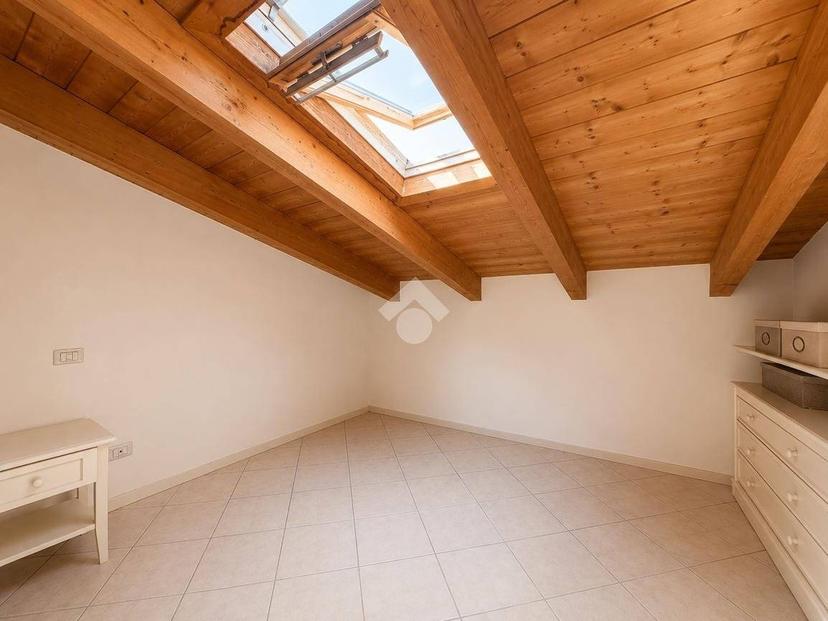 Appartamento via Allende 3, Calderara di Reno — foto 8 di 18
