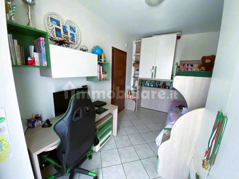 Trilocale via Vincenza Franca Fantini, Centro, Bonate Sopra — foto 2 di 12