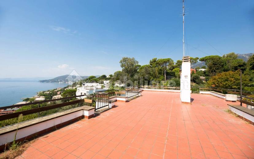 Villa unifamiliare via dell'Erica, Pineta, Arenzano — foto 4 di 68