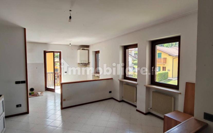 Appartamento buono stato, primo piano, Mel, Borgo Valbelluna — foto 6 di 6