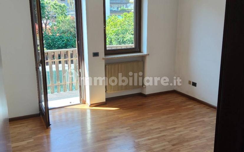 Appartamento buono stato, primo piano, Mel, Borgo Valbelluna — foto 5 di 6