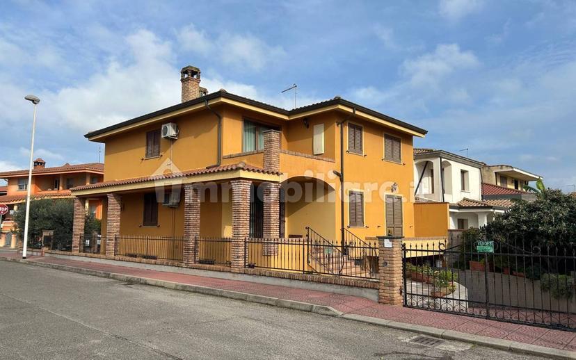 Villa unifamiliare via Cristoforo Colombo 48, Centro, Terralba — foto 4 di 4