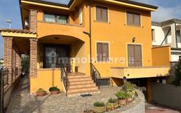 Villa unifamiliare via Cristoforo Colombo 48, Centro, Terralba