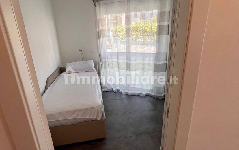 Trilocale via Martiri delle Foibe, Centro, Loano — foto 11 di 14