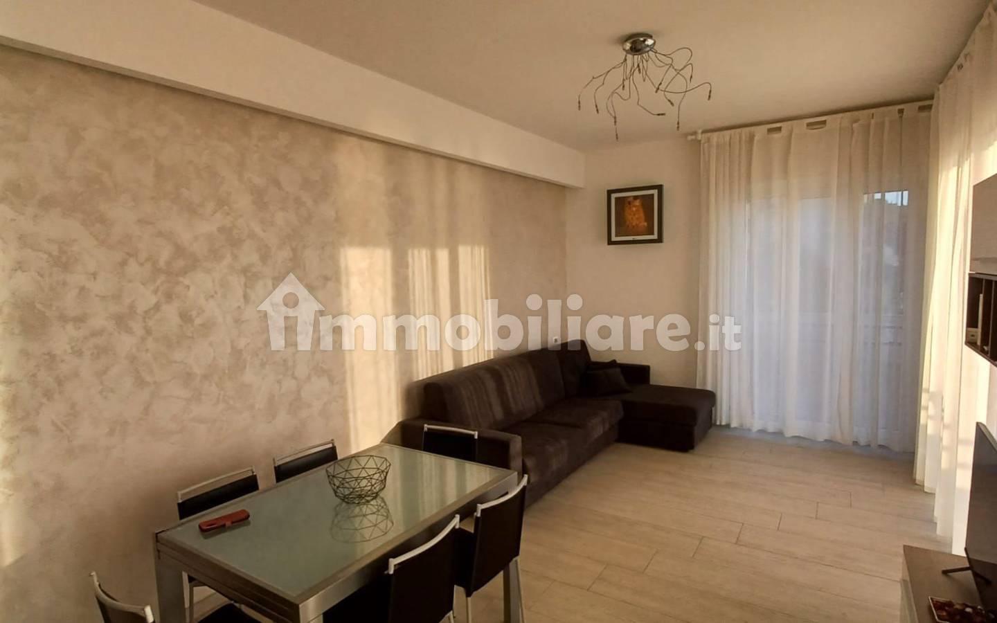 Trilocale via Berninzoni 112, Spotorno