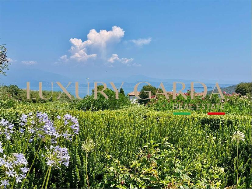Villa a schiera via Sirmione, 4, Barcuzzi, Lonato del Garda — foto 3 di 16