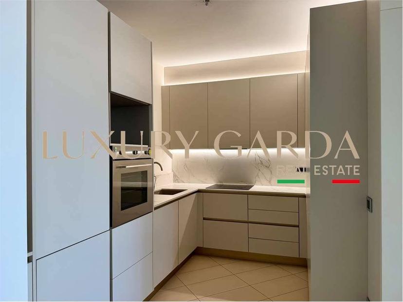 Villa a schiera via Sirmione, 4, Barcuzzi, Lonato del Garda — foto 12 di 16