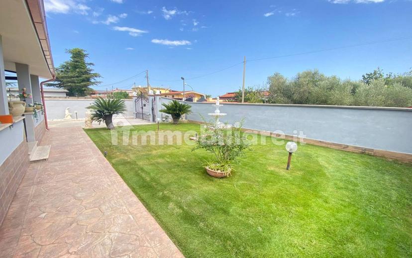 Villa unifamiliare via Ponza, Campoverde - Lampione, Aprilia — foto 2 di 31