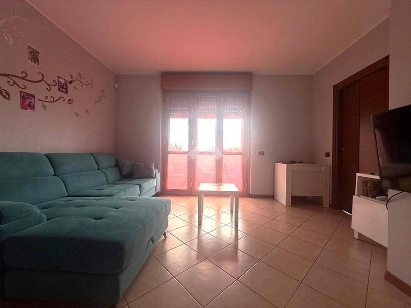 Trilocale via Marco Biagi 8, Gerenzano — foto 14 di 23