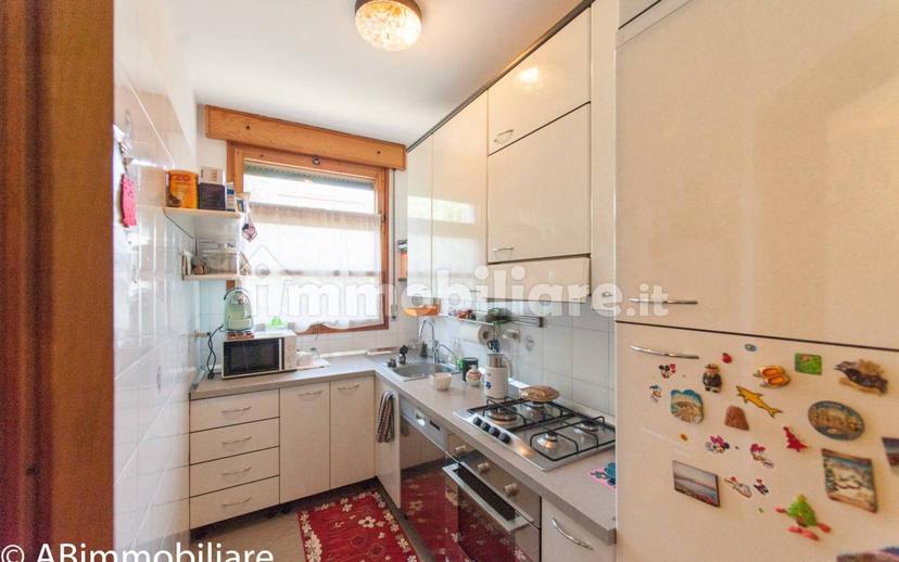 Villa bifamiliare via Gabriella degli Esposti, Centro, Castelfranco Emilia — foto 5 di 20