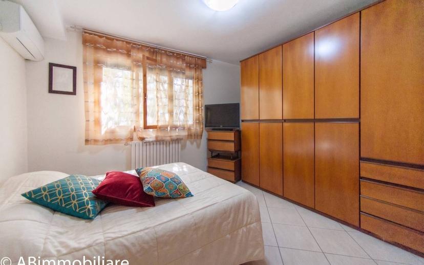 Villa bifamiliare via Gabriella degli Esposti, Centro, Castelfranco Emilia — foto 19 di 20