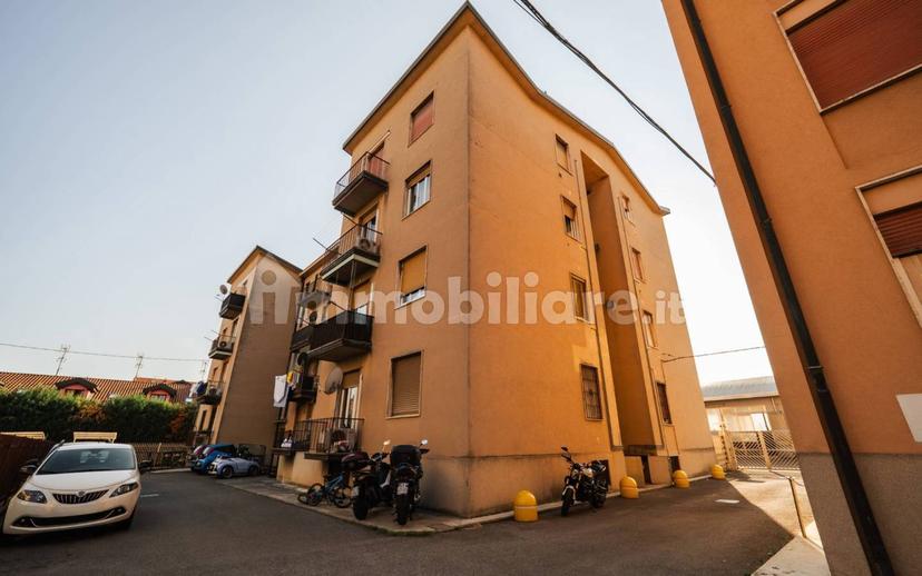 Bilocale via Dante Alighieri 24, Centro, Bernareggio — foto 17 di 23