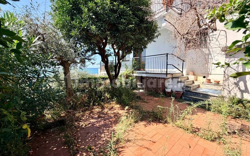 Bilocale via dello Scoglio 29, Centro, Lavagna — foto 21 di 41