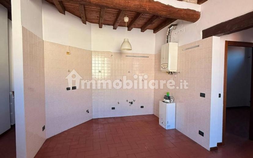 Trilocale via Cappi, Centro, Castelfranco Emilia — foto 11 di 13