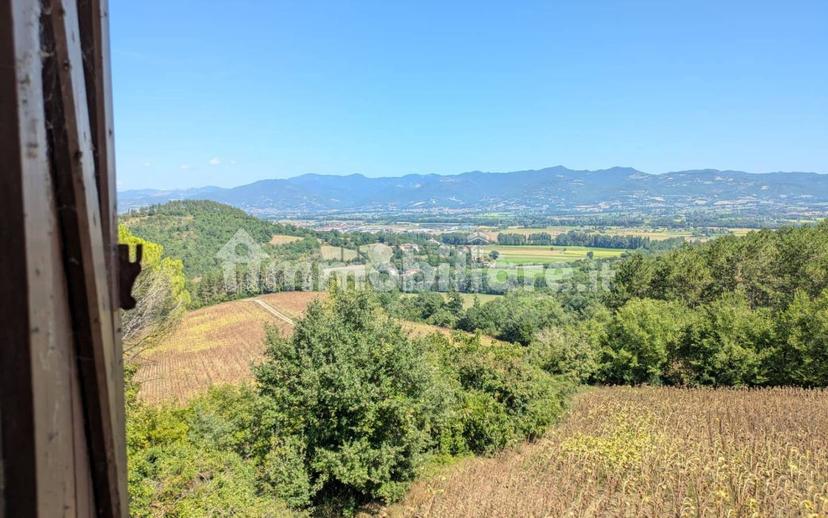 Casale, da ristrutturare, 250 m², Città di Castello — foto 22 di 35