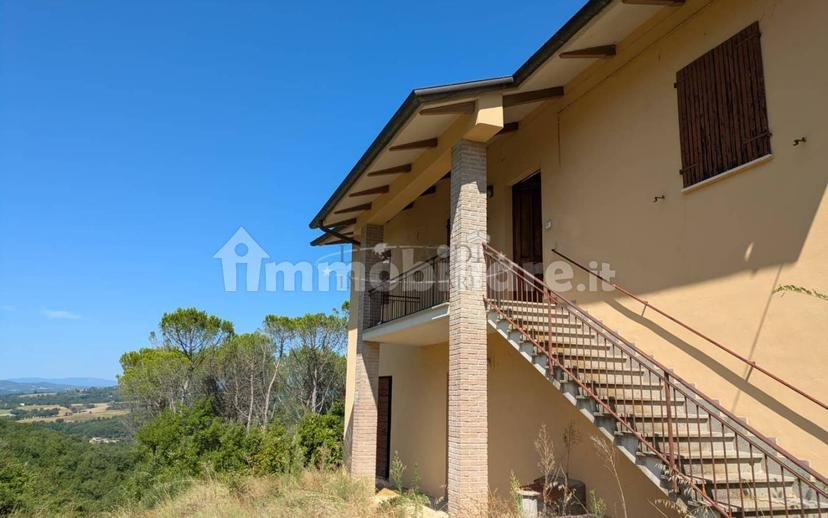 Casale, da ristrutturare, 250 m², Città di Castello — foto 17 di 35