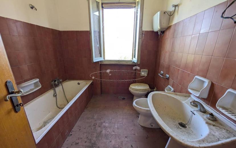 Casale, da ristrutturare, 250 m², Città di Castello — foto 29 di 35