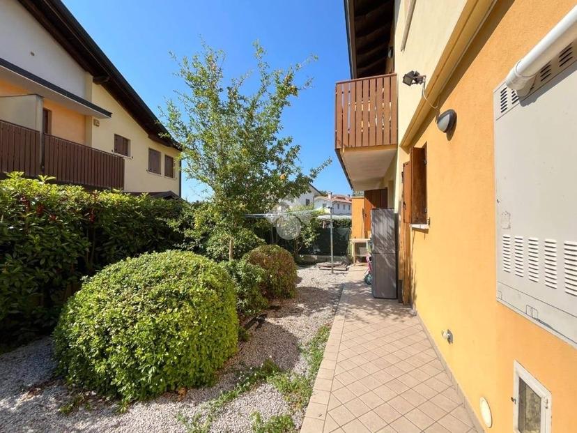 Trilocale via Grazia Deledda 10, Fiumicello Villa Vicentina — foto 18 di 27