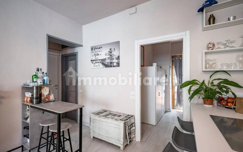 Trilocale frazione Parè, Valmadrera — foto 15 di 28