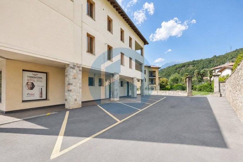 Bilocale via Alessandro Manzoni, 23, Centro, Esine — foto 24 di 36