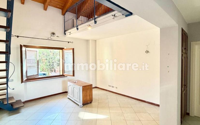 Appartamento via Valsorda, Centro, Gualdo Tadino — foto 36 di 41