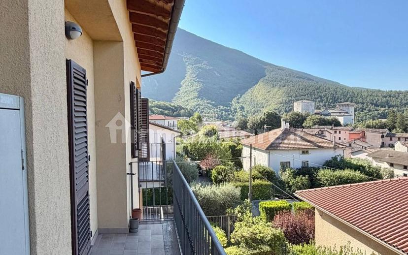 Appartamento via Valsorda, Centro, Gualdo Tadino — foto 29 di 41