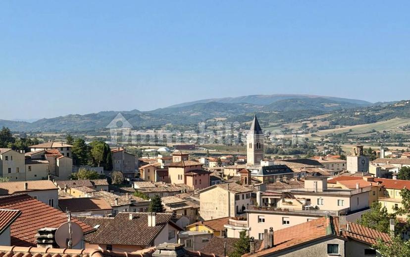 Appartamento via Valsorda, Centro, Gualdo Tadino