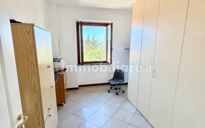 Appartamento via Valsorda, Centro, Gualdo Tadino — foto 14 di 41