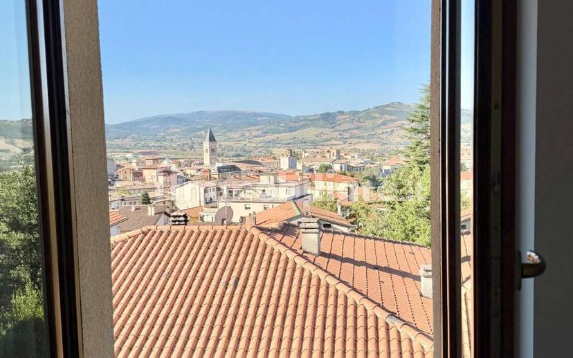 Appartamento via Valsorda, Centro, Gualdo Tadino — foto 26 di 41