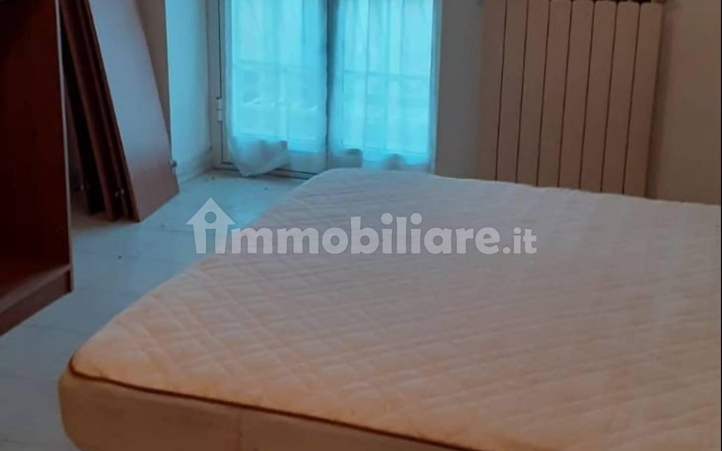 Trilocale via Terranova 6, Centro, Gissi