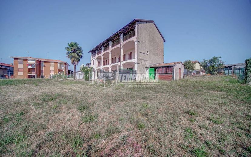 Cascina via della Pace, Divignano — foto 39 di 61