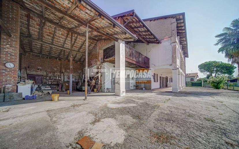 Cascina via della Pace, Divignano — foto 37 di 61