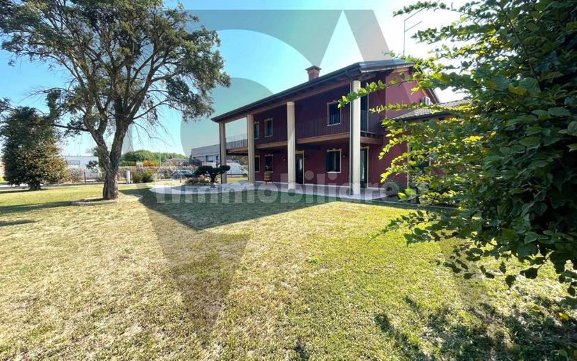 Villa unifamiliare, ottimo stato, 329 m², Centro, Campodarsego — foto 11 di 25