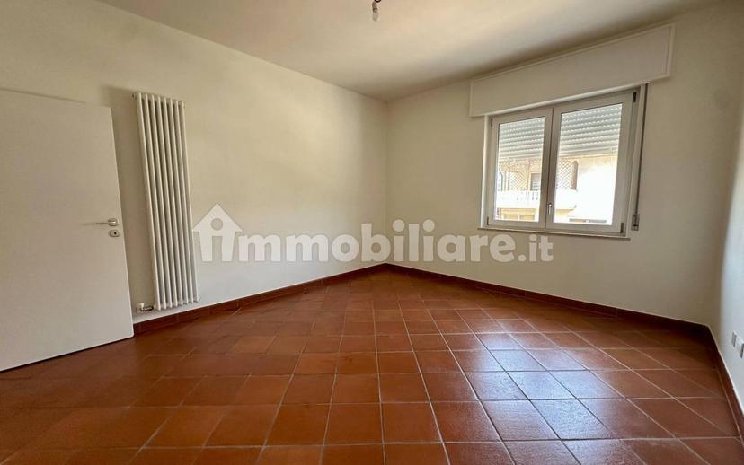 Quadrilocale via Alpone 18, Centro, Montecchia di Crosara — foto 4 di 24