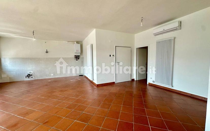 Quadrilocale via Alpone 18, Centro, Montecchia di Crosara — foto 16 di 24