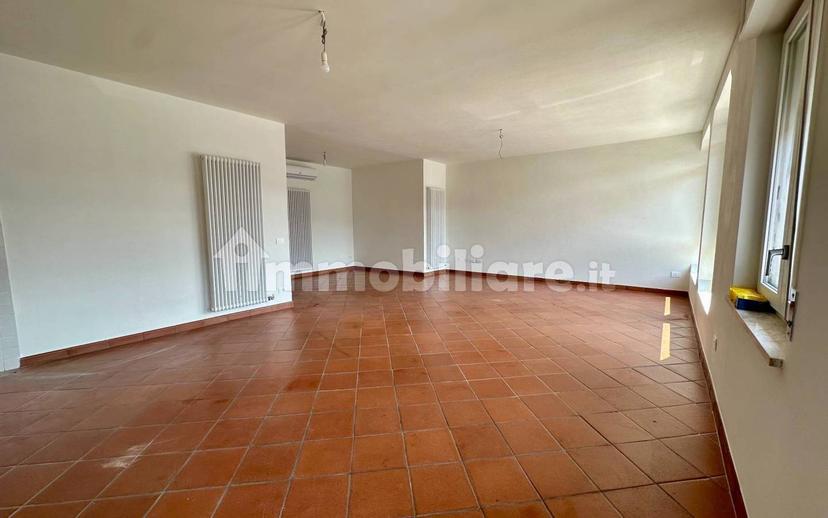 Quadrilocale via Alpone 18, Centro, Montecchia di Crosara — foto 11 di 24