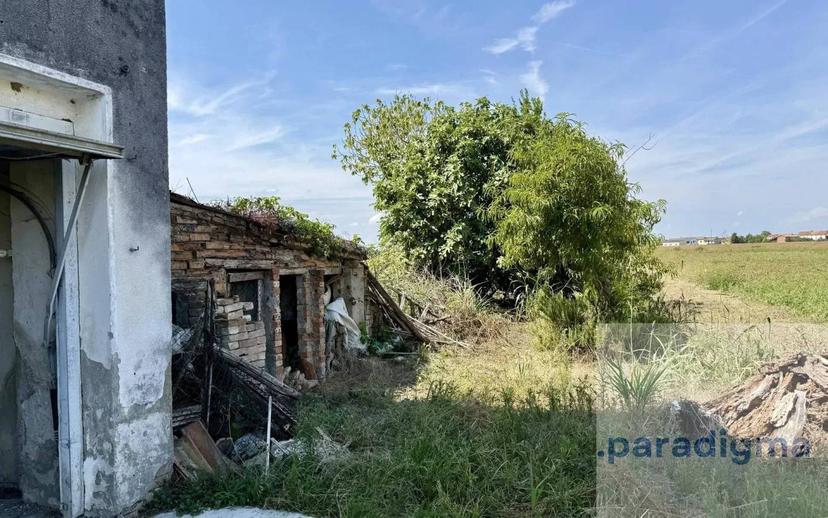 Terratetto unifamiliare via Giubellini, 6, Sale — foto 6 di 13