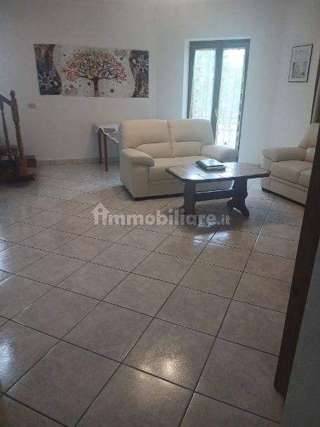 Villa bifamiliare via Aldo Moro, San Fele — foto 3 di 20