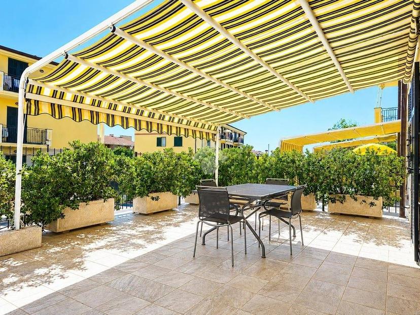 Trilocale via garibaldi 63, Riva Ligure — foto 18 di 35
