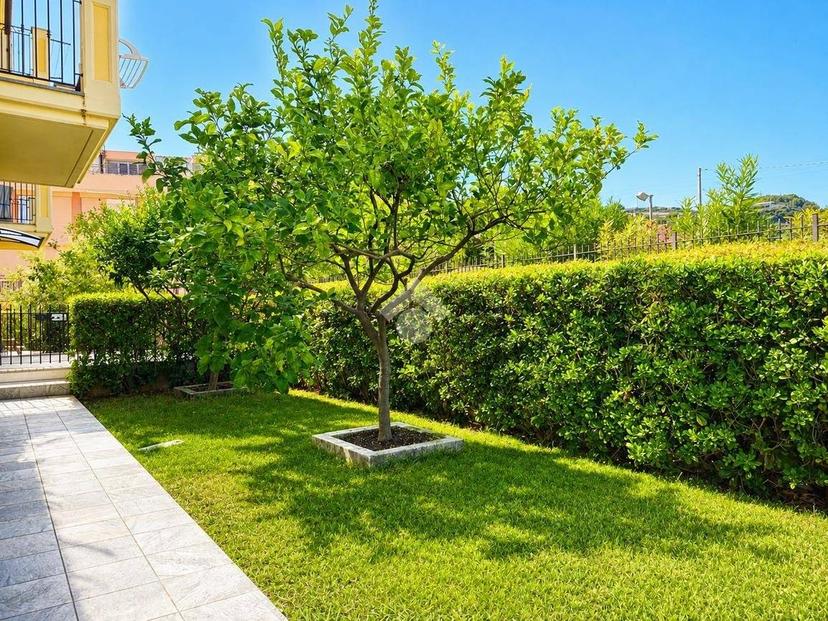 Trilocale via garibaldi 63, Riva Ligure — foto 33 di 35