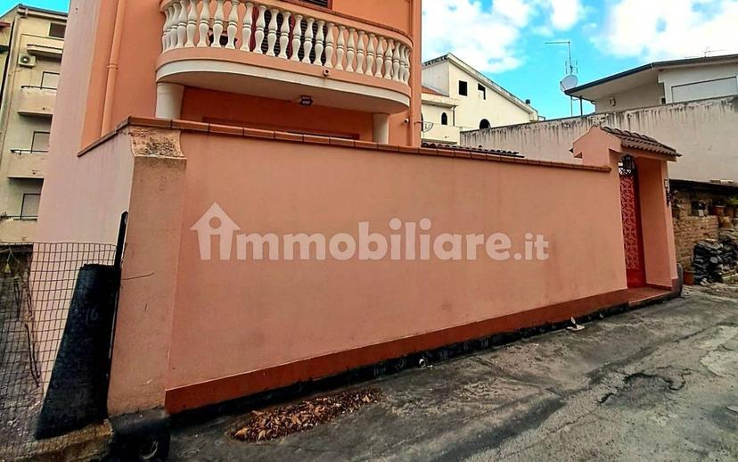 Villa unifamiliare via Pietro Lofaro 4, Centro, Villa San Giovanni — foto 9 di 19